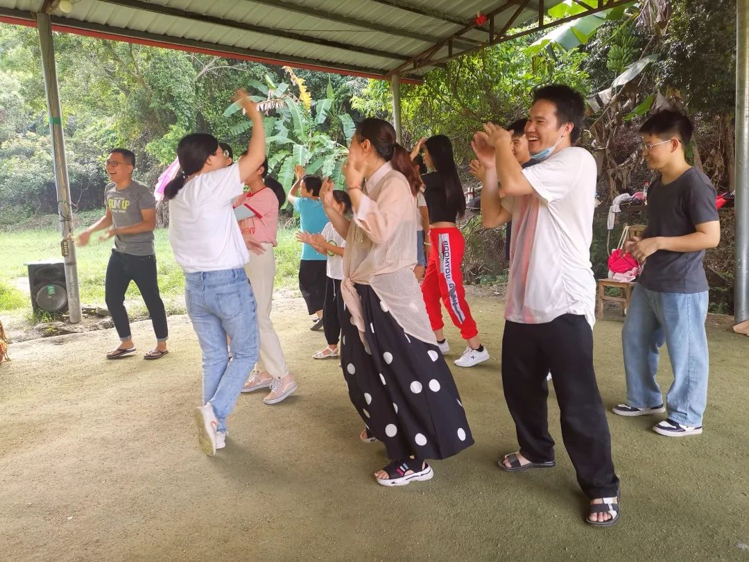 花城控股集團(tuán) 花城控股集團(tuán)