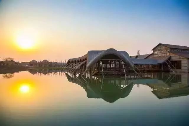 花城控股集團 花城控股集團